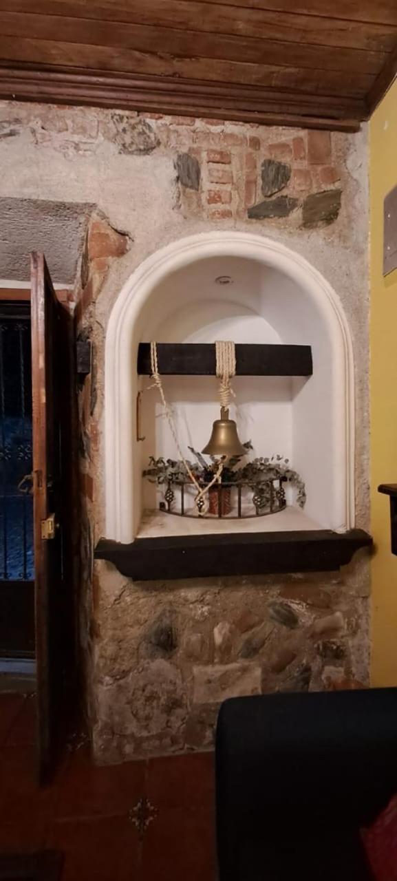 Hotel Posada Gutierrez Antigua Εξωτερικό φωτογραφία